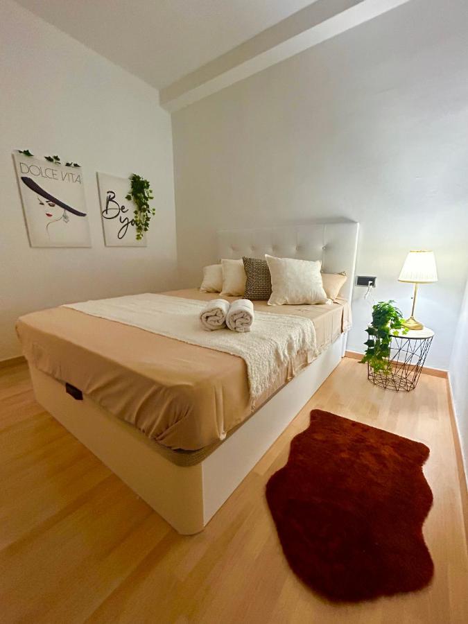 Room Con Bano Privado Sagrada Familia 바르셀로나 외부 사진
